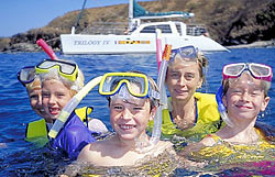 Family enjoying a maui snorkel trip at Kaanapali
